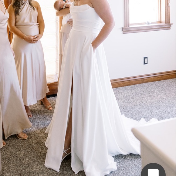 Paloma Blanca 5010- Size 12